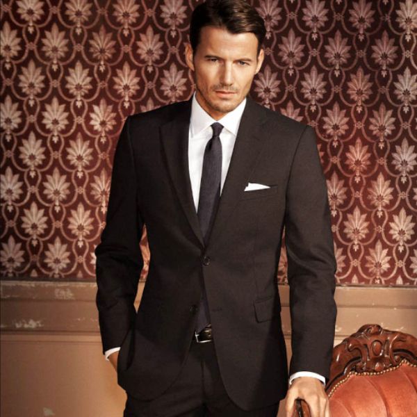 The Ultimate Guide to Pairing Your Mens Suit with Shirt